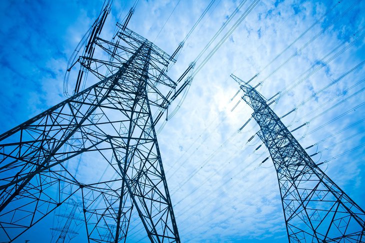 В 11 населенных пунктах Иркутского района 29 августа ограничат электроснабжение