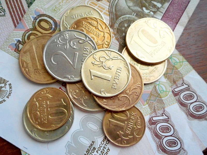 Жители Тайшета 7 ноября смогут бесплатно обменять мелкие монеты на банкноты