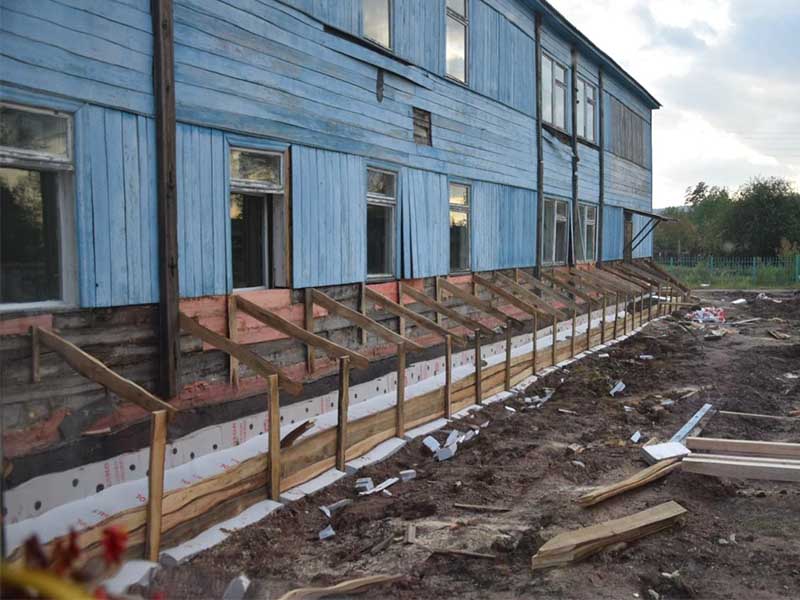 Школа в поселке Сухой в Братске возобновит работу в ноябре