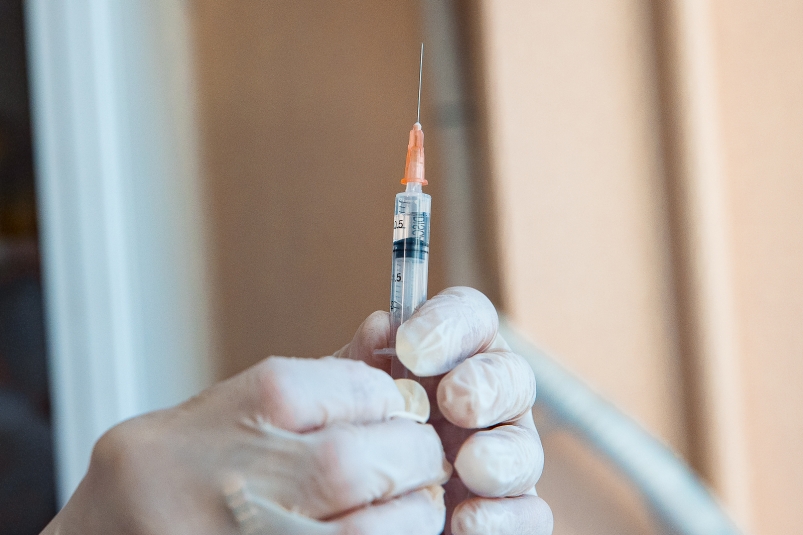 В России разработали современную вакцину против оспы обезьян