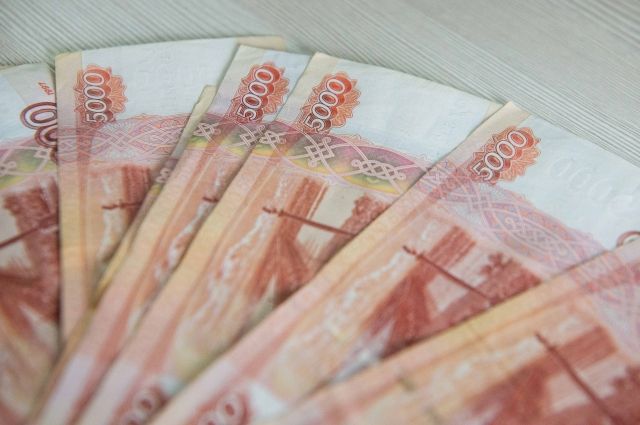 Иркутянка перевела телефонным мошенникам 11 миллионов 700 тысяч рублей