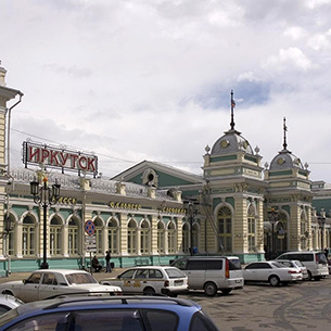 В Иркутске таксист засудил другого за публичное оскорбление