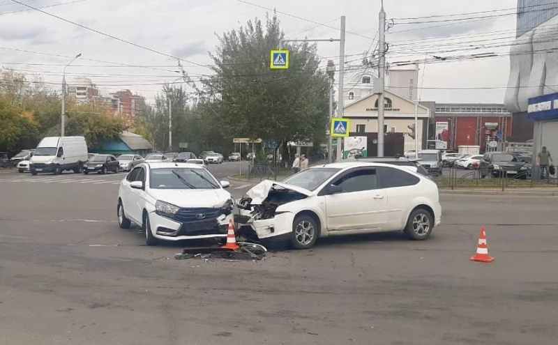 18 взрослых и 7 детей пострадали в авариях на дорогах в Иркутске и Иркутском районе