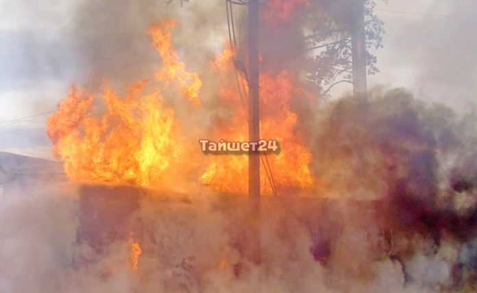 В Малиновке Тайшетского района сгорела жилая усадьба