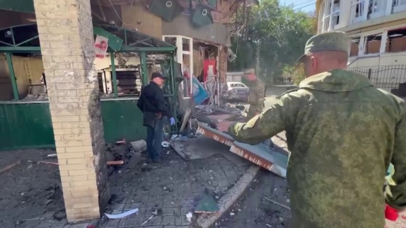 Ад в Донецке - как минимум 13 мирных людей погибли из-за обстрела, среди них дети
