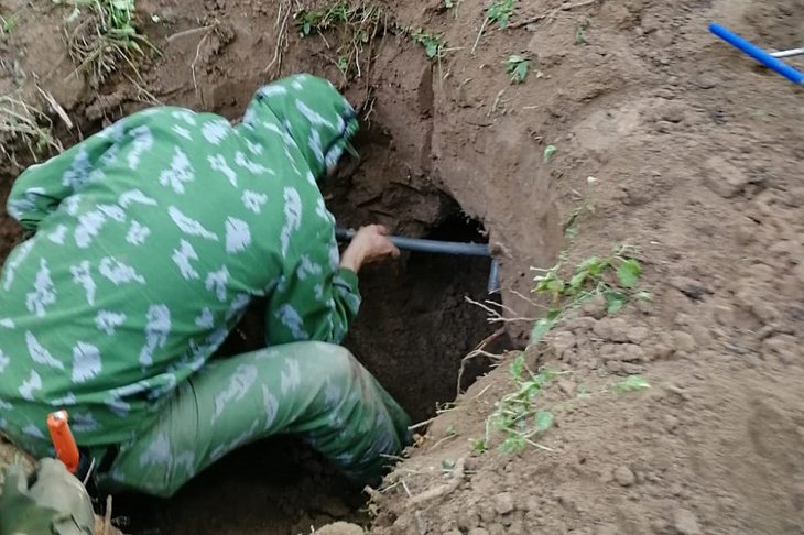 Поисковики отряда «Байкал» нашли останки красноармейца в Смоленской области