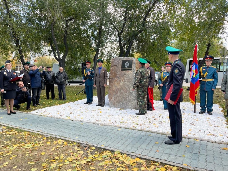 Закладной камень памятника пограничникам установили в Иркутске