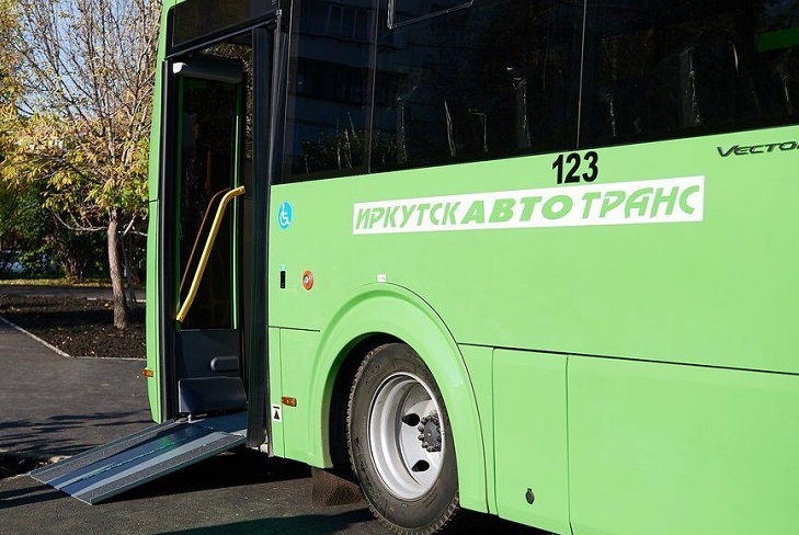 В Иркутск поступило два автобуса для маломобильных жителей по программе «Доступная среда»