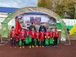 В Иркутске прошли соревнования по мини-футболу на Кубок мэра среди дворовых команд