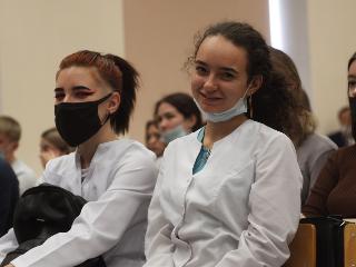 Более трёхсот студентов-целевиков поступили в Иркутский медуниверститет в этом году