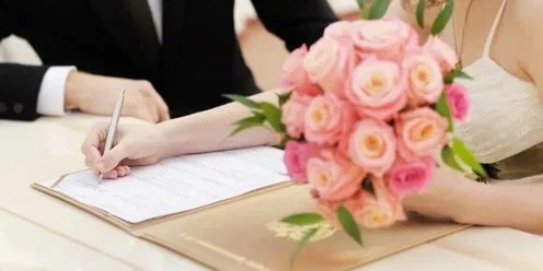 Рекордное количество браков зарегистрировано в Приангарье за неделю после объявления о частичной мобилизации