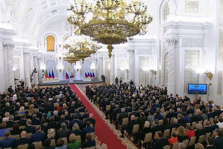Президент РФ Владимир Путин выступает с обращением в Кремле