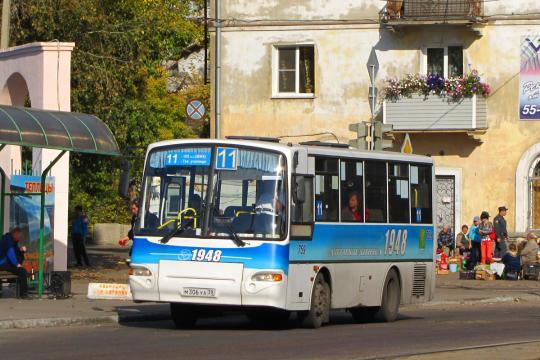 Ангарские полицейские выяснили, кто закидал камнями автобусы