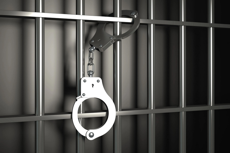 Полицейским из Иркутска грозит до 6 лет колонии за пытки свидетеля