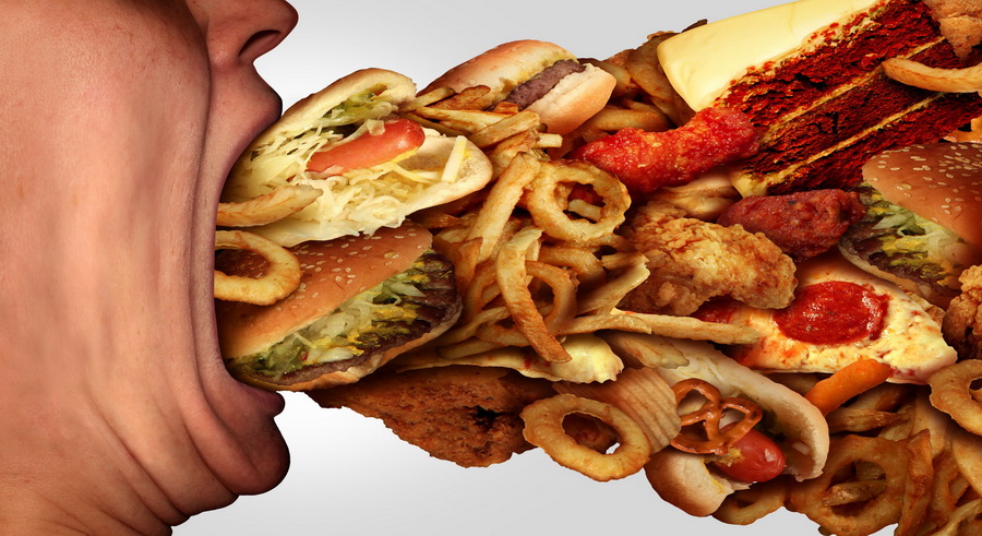 Смерть от еды: Роспотребнадзор отметил, что половина россиян умирает от вредной пищи
