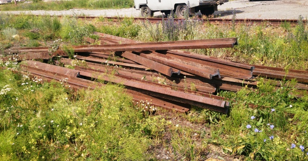 В Нижнеудинске транспортный прокурор в суд направил уголовное дело о краже железнодорожных рельс