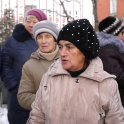 Пикет работников Ново-Ленинского дома-интерната для престарелых и инвалидов