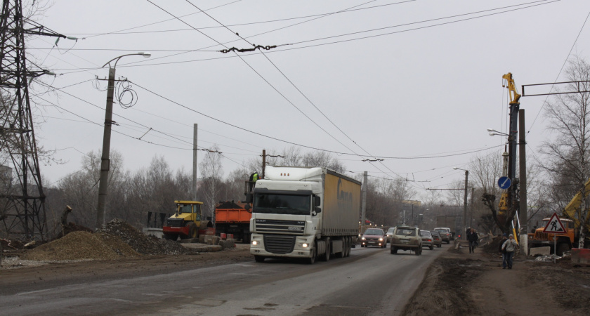 В Иркутске ограничат движение большегрузов из-за весенней распутицы