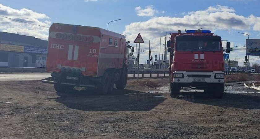 Иркутская область уходит под воду: талые воды затопили дома и участки