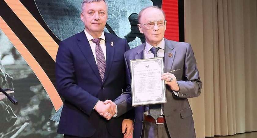В Иркутске представили книгу о вкладе региона в Победу во время войны