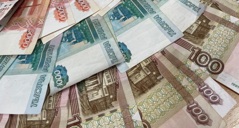 Независимо от дохода. С июня к пенсии будет начислено по 2900 рублей