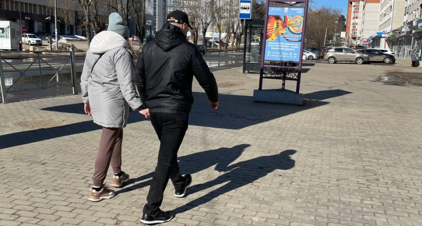Пенсионерам с 21 мая зачислят на карты выплаты за 2018-2024 годы: кто получит деньги