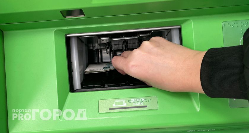 Аферисты обманом заставили жительницу Иркутской области оформить кредиты на подруг