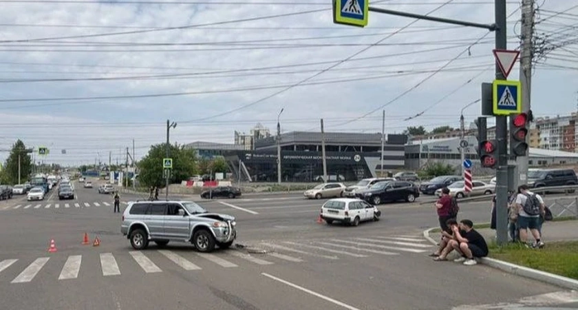 В Иркутске за неделю насчитали 27 пострадавших в дорожных авариях
