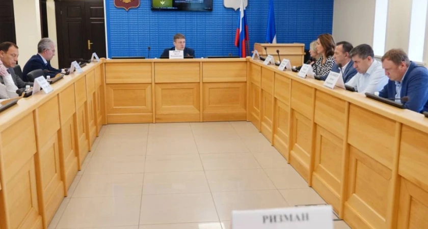 В Иркутской области расширят меры поддержки медиков и обновят диагностическое оборудование