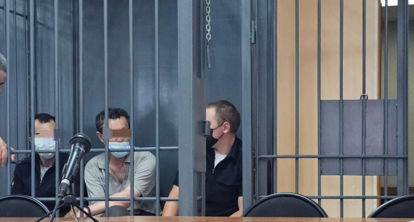 Иркутянина судят за нападение на руководство больницы