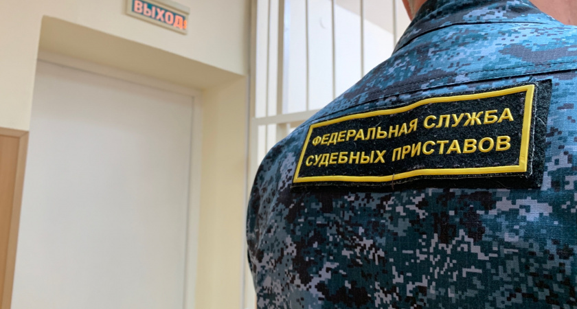 В Иркутске судебные приставы помогли женщине заселиться в свою же квартиру