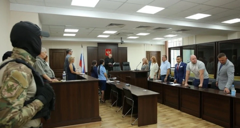 В Иркутске судят преступную группу за вовлечение девушек в запрещенную деятельность