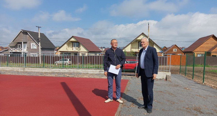 В Иркутском районе оборудуют современную спортивную площадку для игр и тренировок
