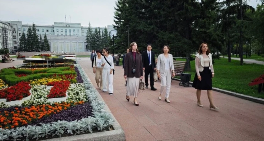 Иркутск принял делегацию из Маньчжурии для развития культурных связей