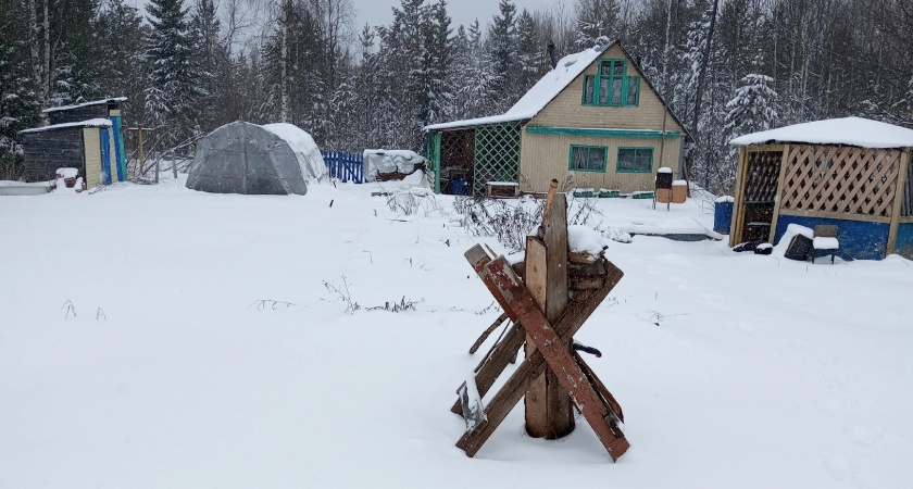 Утеплили полы дома за 2 часа - не потратили ни копейки: не мерзнем даже в -30