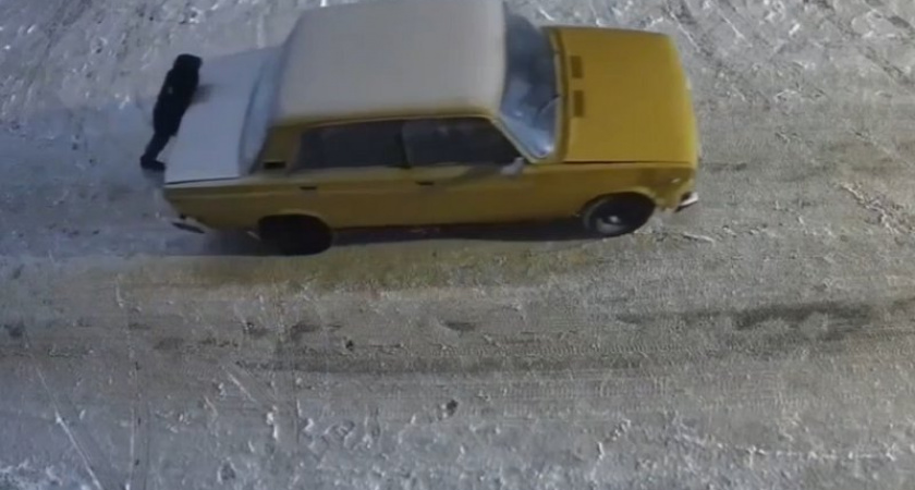 В Иркутске задержали подозреваемых в угоне автомобиля "ВАЗ-2105"