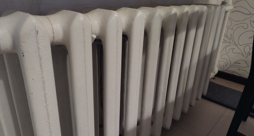 Авария на сетях в Иркутской области оставила без тепла и воды почти тысячу человек