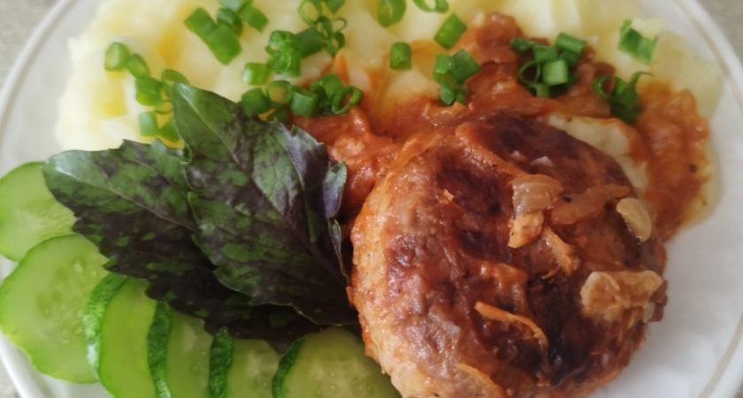 Беру стакан фарша и стакан кефира: рассказываю, какую вкусноту готовлю на ужин