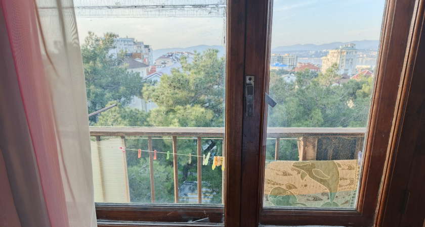 Китайский метод утеплить окна без затрат: работает лучше любого стеклопакета, тепло даже в -40