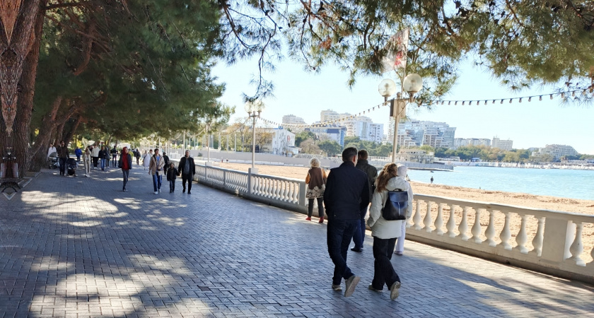 Россияне после 60 лет переезжают в эту страну — живут счастливо и богато на свою пенсию