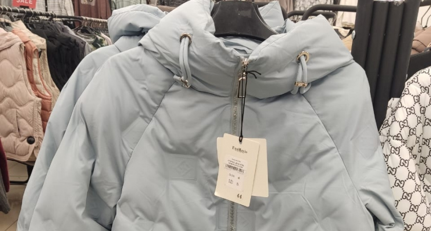 Как освежить воротник и манжеты пуховика без стирки: быстрый лайфхак – работает за 5 минут