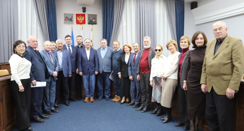 Городской совет мудрости: в Иркутске состоялось итоговое собрание Почётных граждан