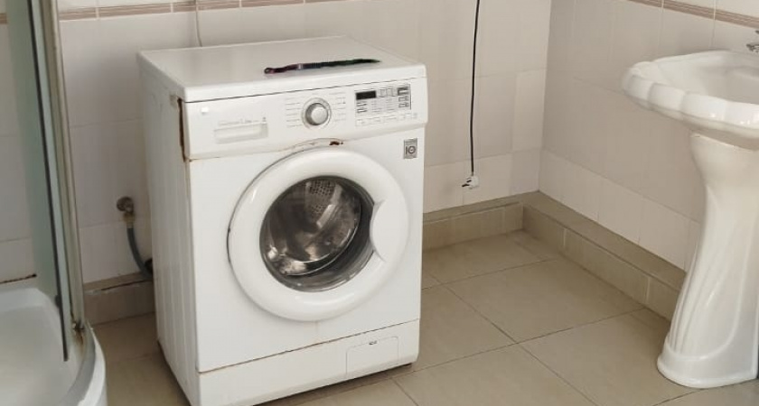 Канализационная "атака" в ванной: Что делать? Выявляем и устраняем неприятный запах