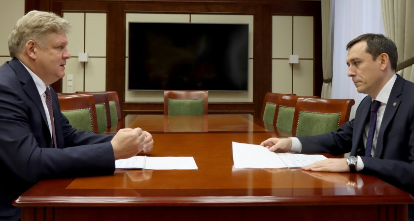 На совещании в СФО обозначили ключевые финансовые угрозы для Иркутской области и других регионов Сибири