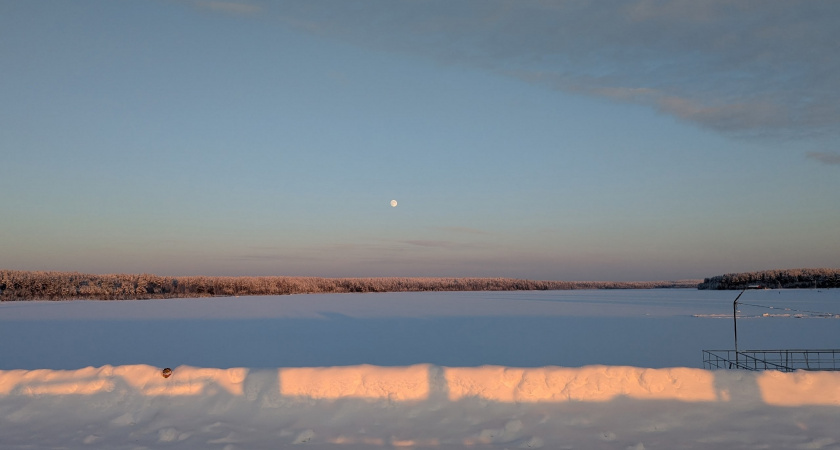 Атмосферный фронт принесет в Иркутскую область морозы и порывистый ветер 4 января