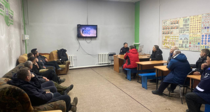 В Иркутске автоинспекторы усилили профилактическую работу с водителями общественного транспорта