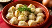 Не «лаврушка» и не укроп: Какой секрет бульона для пельменей — вкус как в 5-звёздочном ресторане