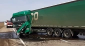 Водитель погиб при столкновении с грузовиком на трассе в Иркутской области