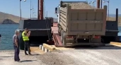 В Иркутской области запустили отдельную баржу для грузовиков на Ольхон
