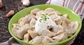 Всего 50 грамм — и тесто вкуснее даже без начинки: пельмени и вареники получаются, как у бабушки в деревне